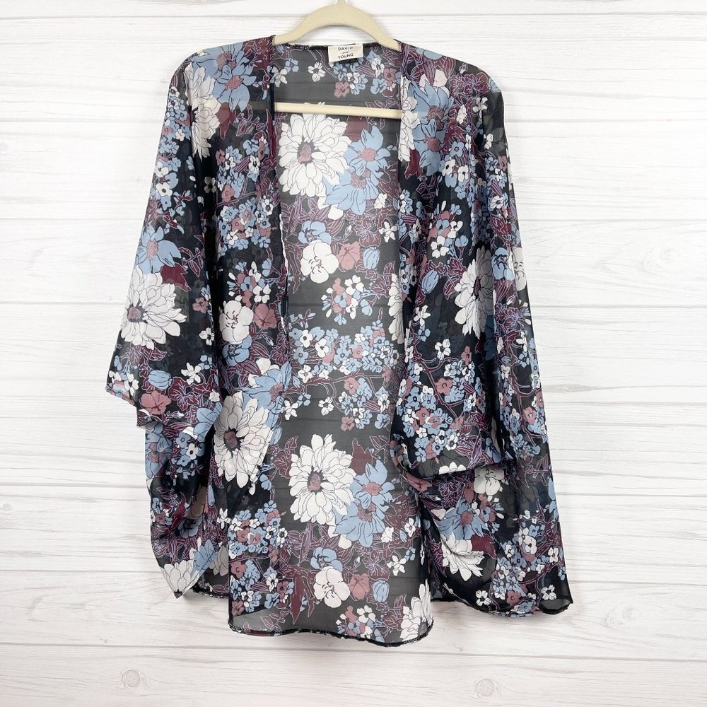 David and Young Floral Kimono OS